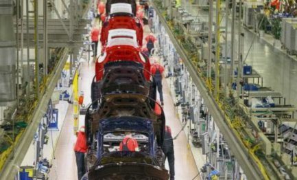 中国足球弯道超车：本土力量是关键