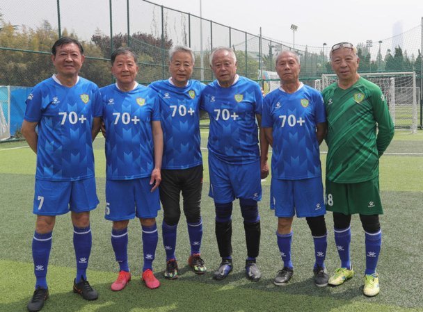 山东足协官方：山东足球元老唐纪青因病去世，享年96岁