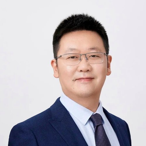 小将红队得比赛，袁良宇首发了吗？